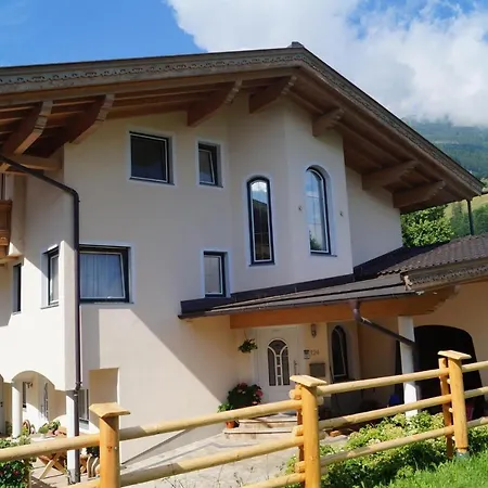 Martina * Fuegenberg